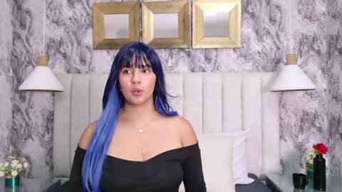 Dania Lpez online show from May 12, 7:12 pm