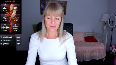 Snapshot of anita_tayson chatting on January 9, 10:41 am Anita online show from January 9, 10:41 am