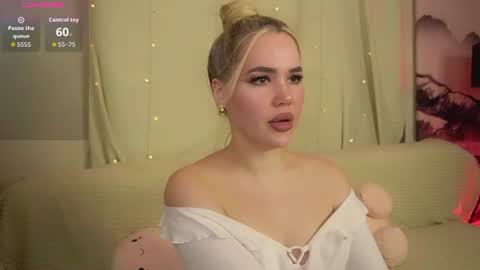 Anita online show from July 21, 4:53 pm