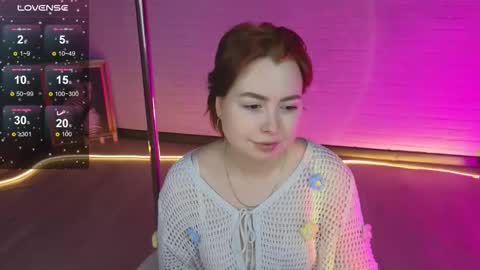 anitameyer online show from February 7, 8:39 am