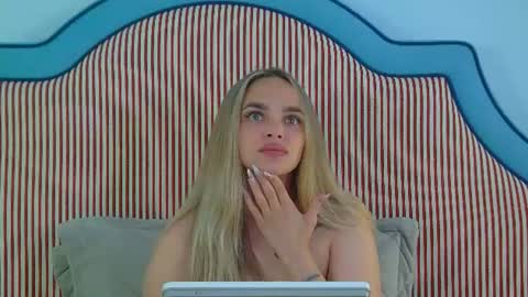 AnitaVenture online show from August 6, 4:43 am