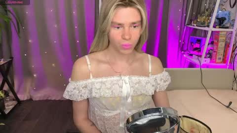 anjalin_sososok online show from April 14, 4:16 am