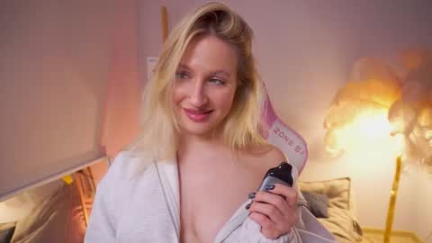 Ann online show from January 11, 2:01 pm