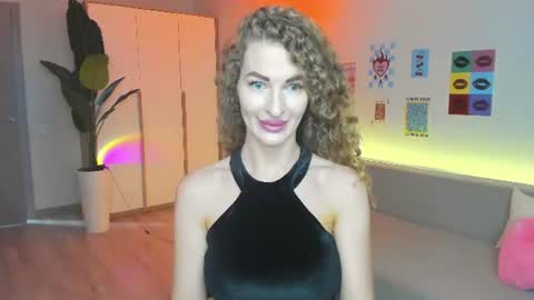 anna__herrera online show from June 26, 10:04 pm