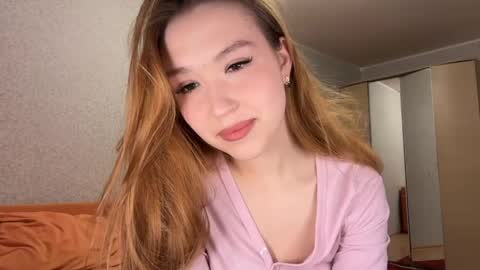 Anne online show from April 25, 3:42 pm