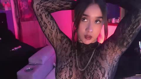 annaa__ online show from March 27, 4:51 am