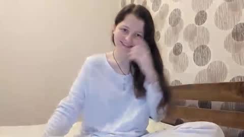 annaahcharm online show from May 11, 10:22 am