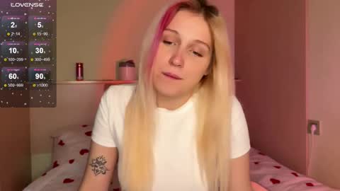 Annabel online show from October 22, 11:12 am