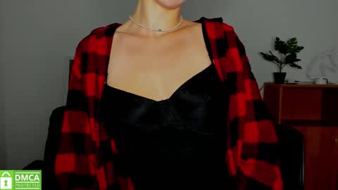 Anna online show from October 3, 5:49 am