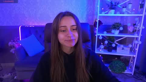 Anna online show from October 11, 7:06 pm