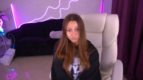 Anna online show from October 6, 12:17 am