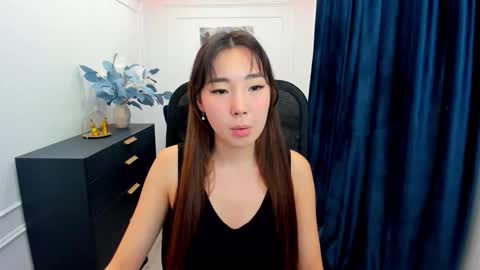 Anna online show from September 29, 8:08 pm