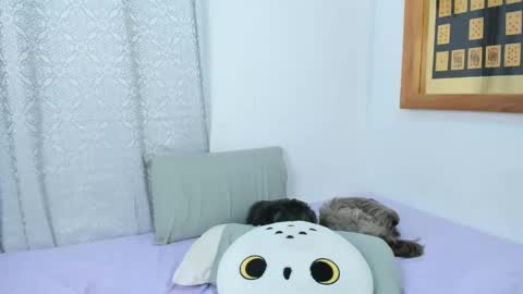 anna online show from April 29, 2:22 pm