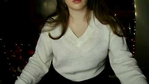 Bella online show from October 5, 5:09 pm