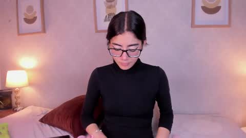Annie online show from June 27, 5:24 am