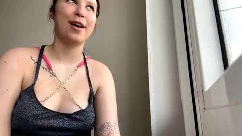 kira online show from April 13, 10:41 am