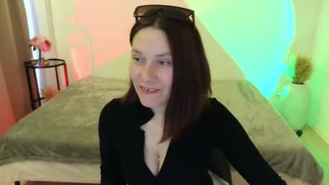 Annemorie online show from June 2, 8:16 am