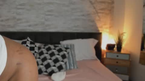 Anneth online show from February 10, 7:39 pm