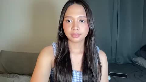 Annette 03 online show from October 12, 2:20 pm