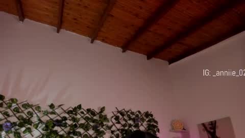 annie_barozzi online show from March 9, 1:37 pm