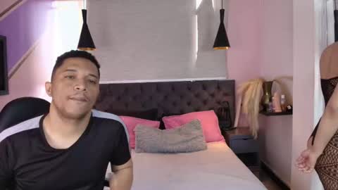 Annie lii online show from October 13, 12:51 pm