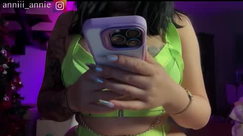 JEANNE no olvides seguirme dont forget follow me  uu online show from January 16, 1:36 am