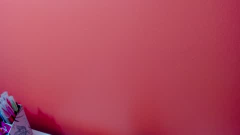 Annie online show from December 7, 9:11 am