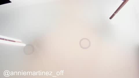 Annie online show from February 28, 3:04 pm