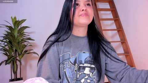 Annie  online show from January 30, 12:07 am