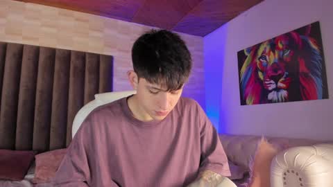 Annie  Alex online show from January 12, 1:48 pm