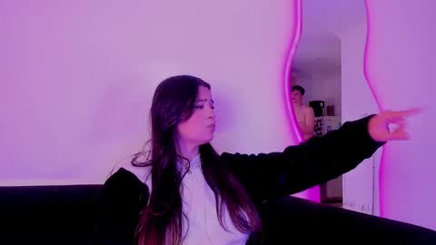 Annie  Alex online show from March 4, 3:15 pm