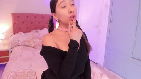 Annie Banannie p online show from September 11, 1:29 am
