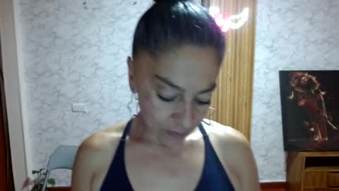 Annita online show from June 18, 9:20 pm