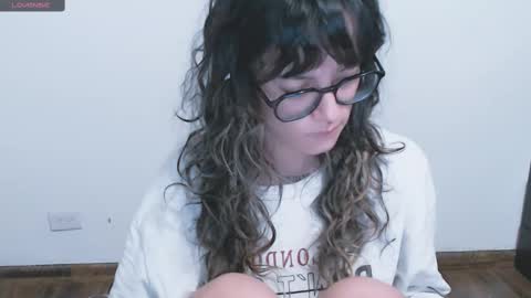 Snapshot of annittaprincess chatting on February 11, 12:59 am Gaby 3 online show from February 11, 12:59 am