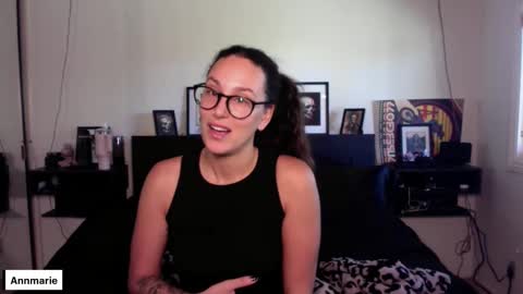 Ann online show from October 17, 4:11 pm