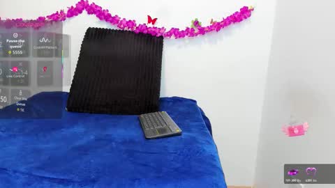 annie online show from January 14, 7:38 am