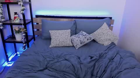 Anna online show from January 20, 7:36 am