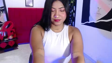 anny_liu18 online show from October 12, 8:00 pm