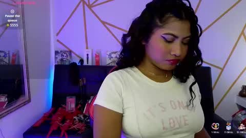 anny_liu18 online show from November 14, 12:51 pm