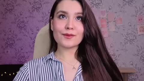 Annie online show from October 18, 5:33 am