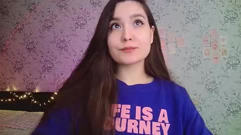 Annie online show from September 26, 9:17 am