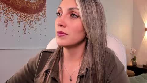 Anny online show from February 24, 11:54 am