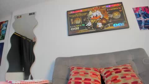 BABY ANNY   INSTAGRAM Annycutie20 online show from January 12, 10:17 pm