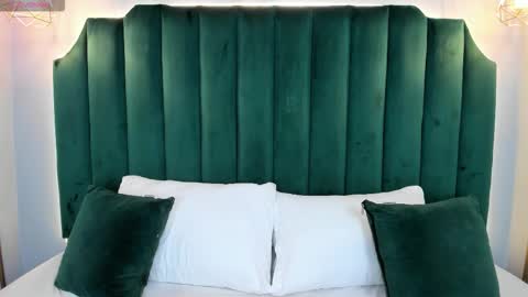 Anny Colson online show from October 12, 4:27 am