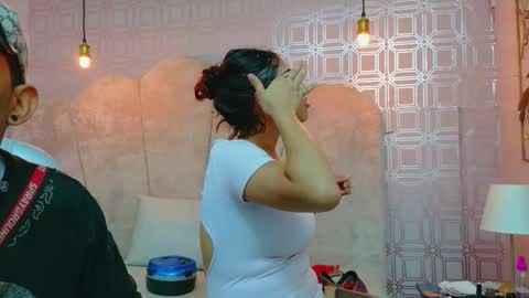 annyeli_bigtits online show from November 6, 12:19 pm