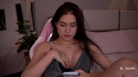    online show from June 21, 1:34 am