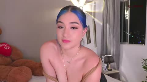    online show from December 4, 3:17 am