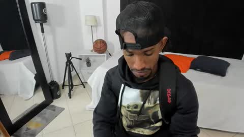       online show from October 5, 11:56 pm