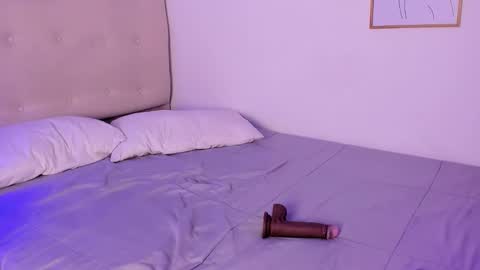 Antonella  online show from February 28, 5:00 am