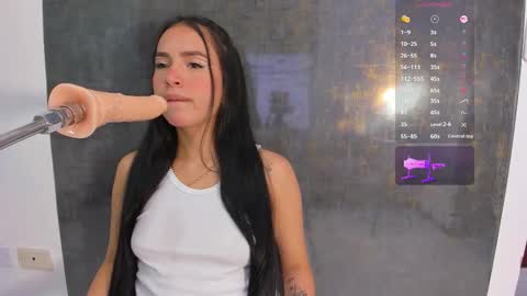 Antonella online show from December 5, 8:39 pm